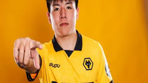 “震惊福法纳遭歧视：英超表态全力支持球员权益与切尔西利益”